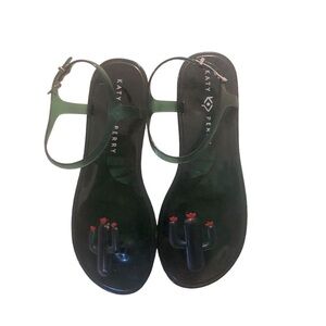 Katy Perry Cactus Jelly Sandals Sz. 9 Green Red Adjustable Ankle Buckle Novelty